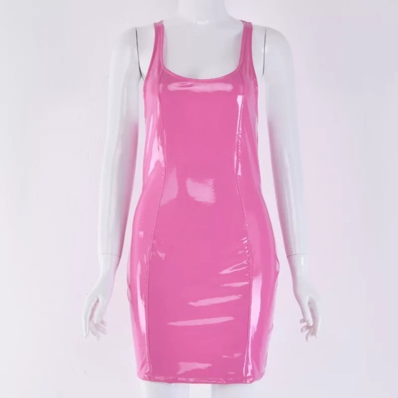 FINAL SALE🌴PU sleeveless bodycon party club dress in a tan - Picture 8 of 8